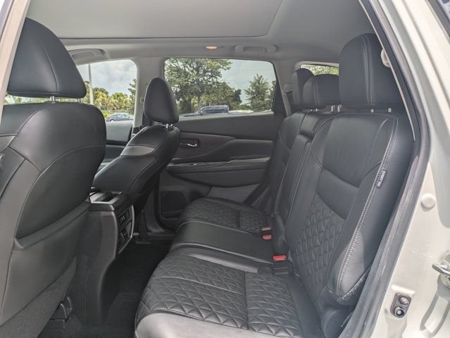 Used 2019 Nissan Murano Platinum w/ Cargo Package AWD/4WD image 14
