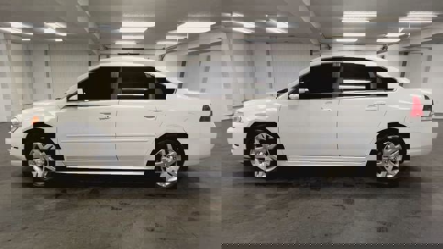 Used 2013 Chevrolet Impala LT w/ LT Sunroof Package image 5