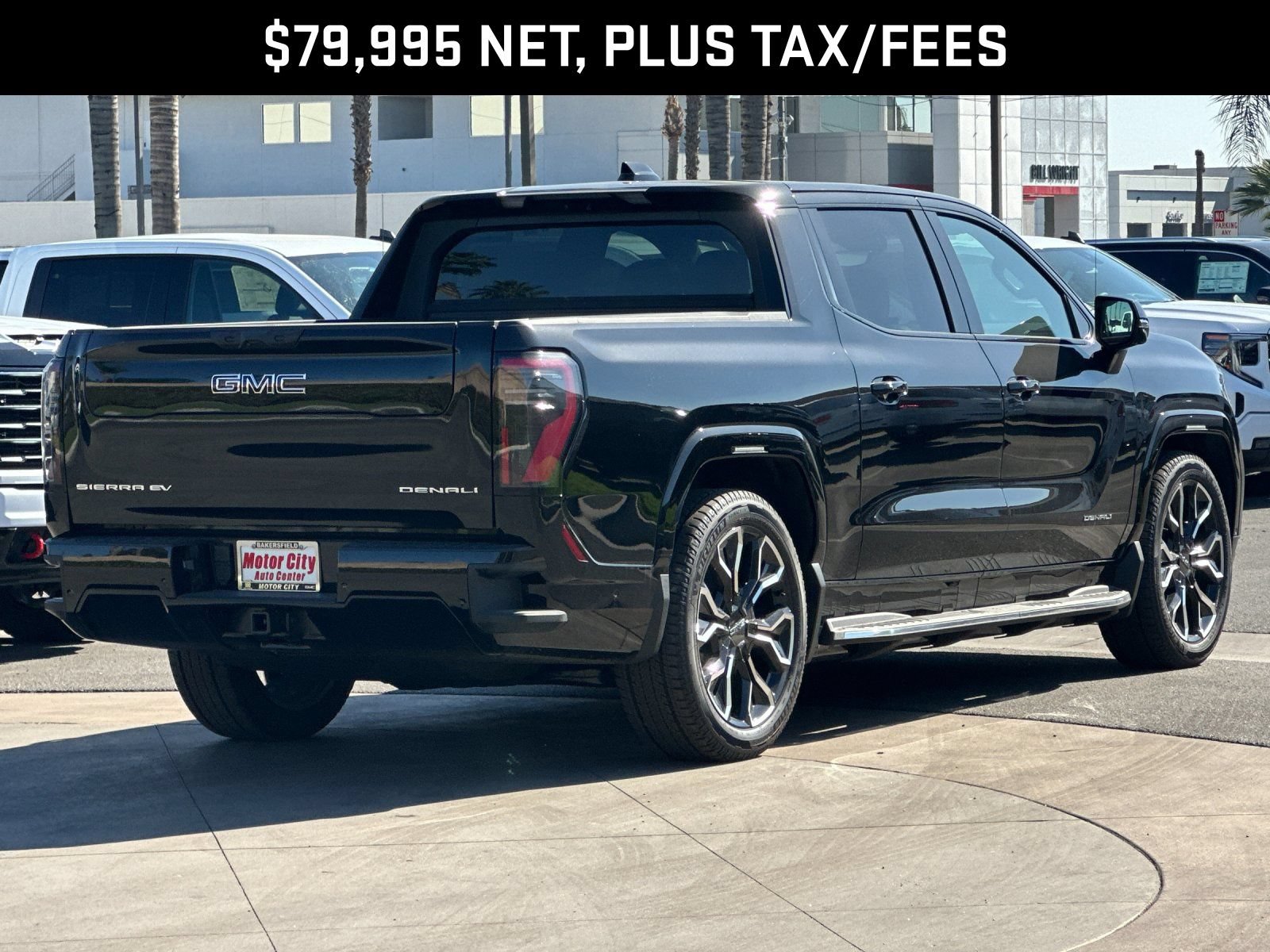New 2025 GMC Sierra EV Denali AWD/4WD video 4