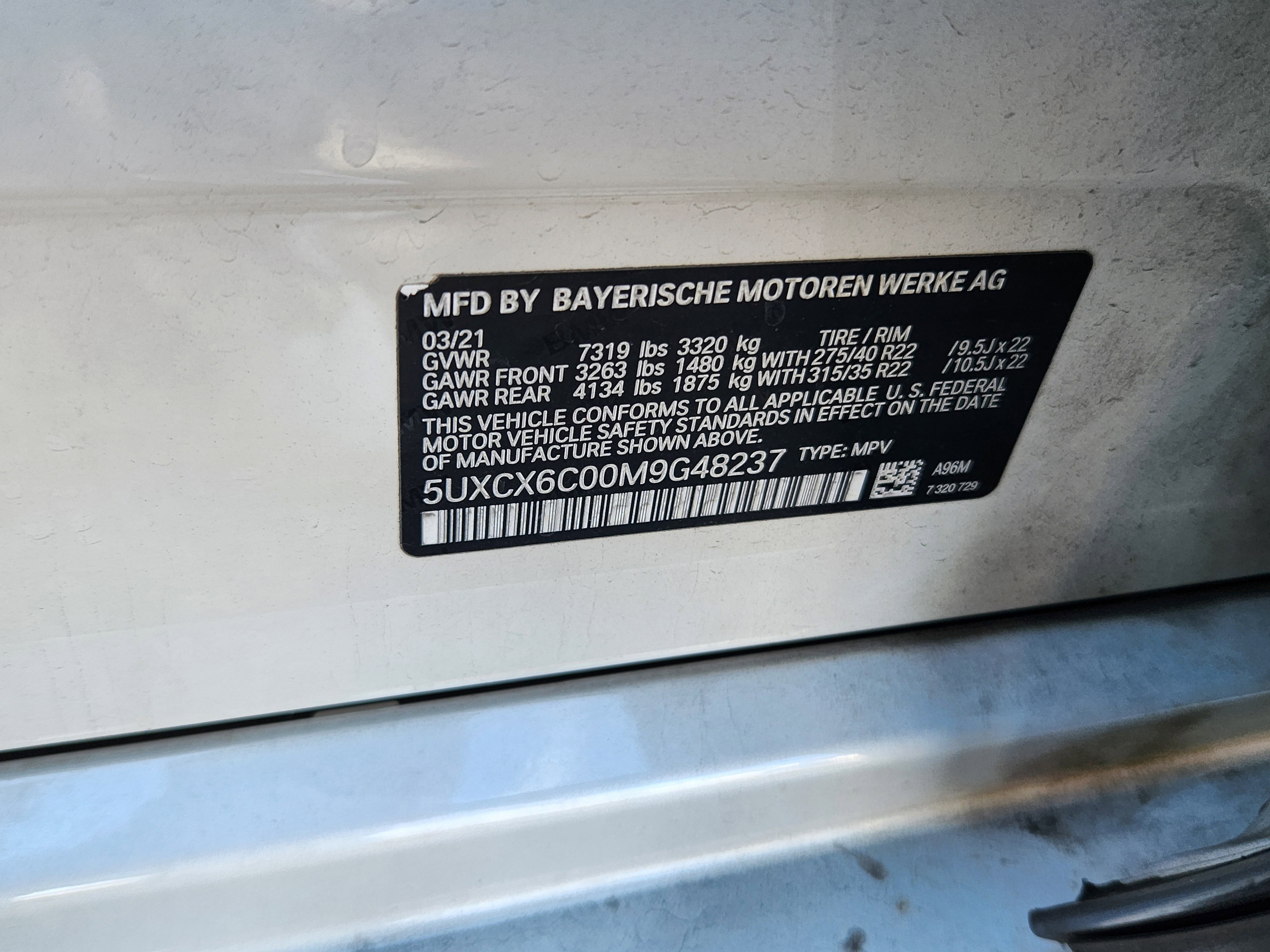 Used 2021 BMW X7 M50i w/ Executive Package image 27