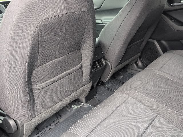 Used 2025 Chevrolet Equinox LT AWD/4WD image 30