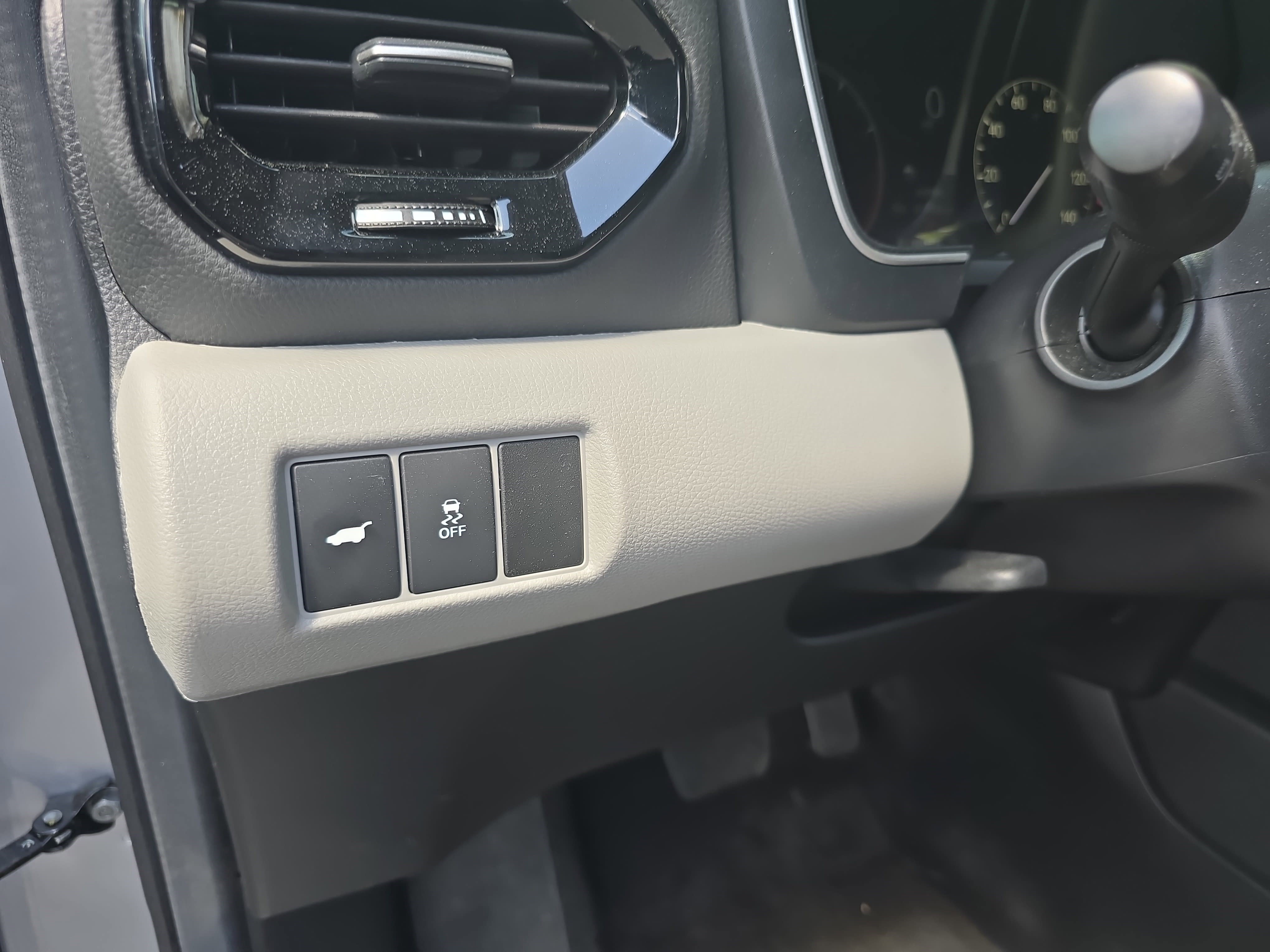 Used 2025 Honda Pilot EX-L image 32