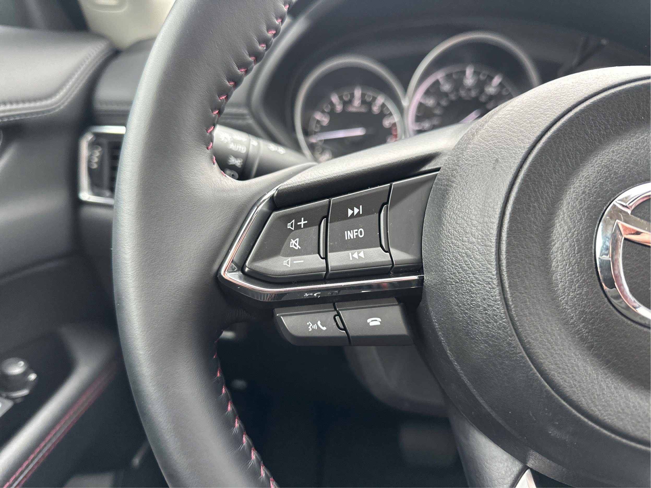 Certified 2025 MAZDA CX-5 Carbon Edition image 34