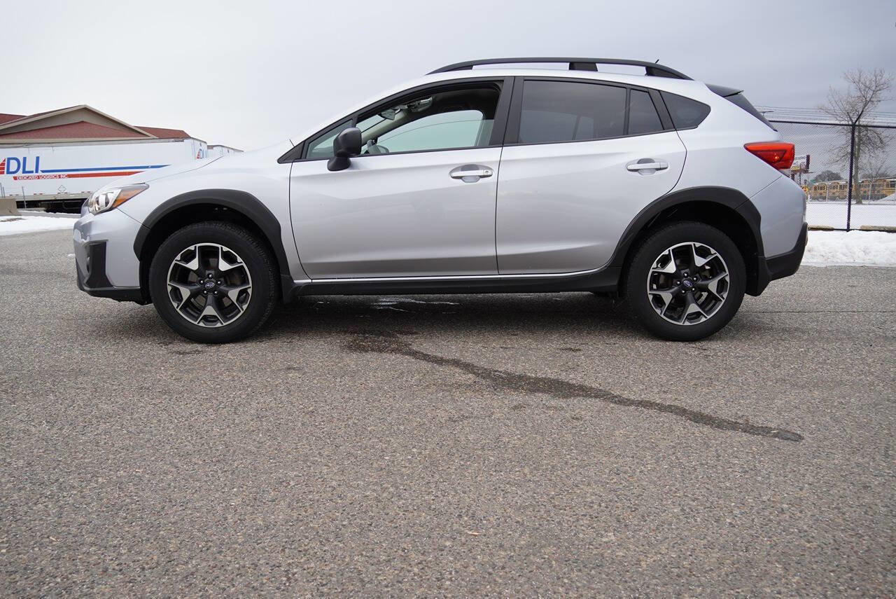 Used 2019 Subaru Crosstrek 2.0i w/ Eyesight System image 5