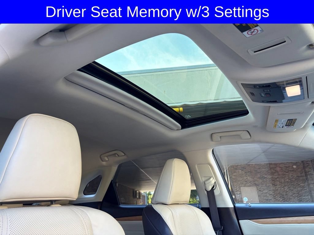 Used 2019 Lexus RX 350 AWD w/ Navigation Package image 17