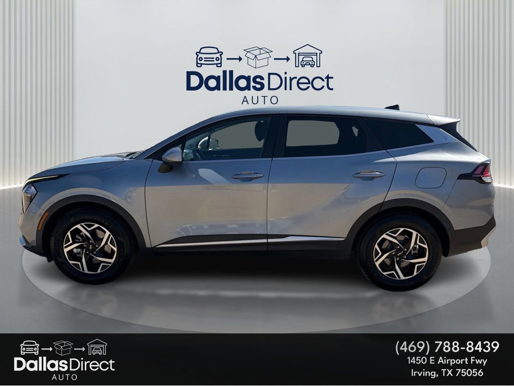 Used 2023 Kia Sportage LX image 9