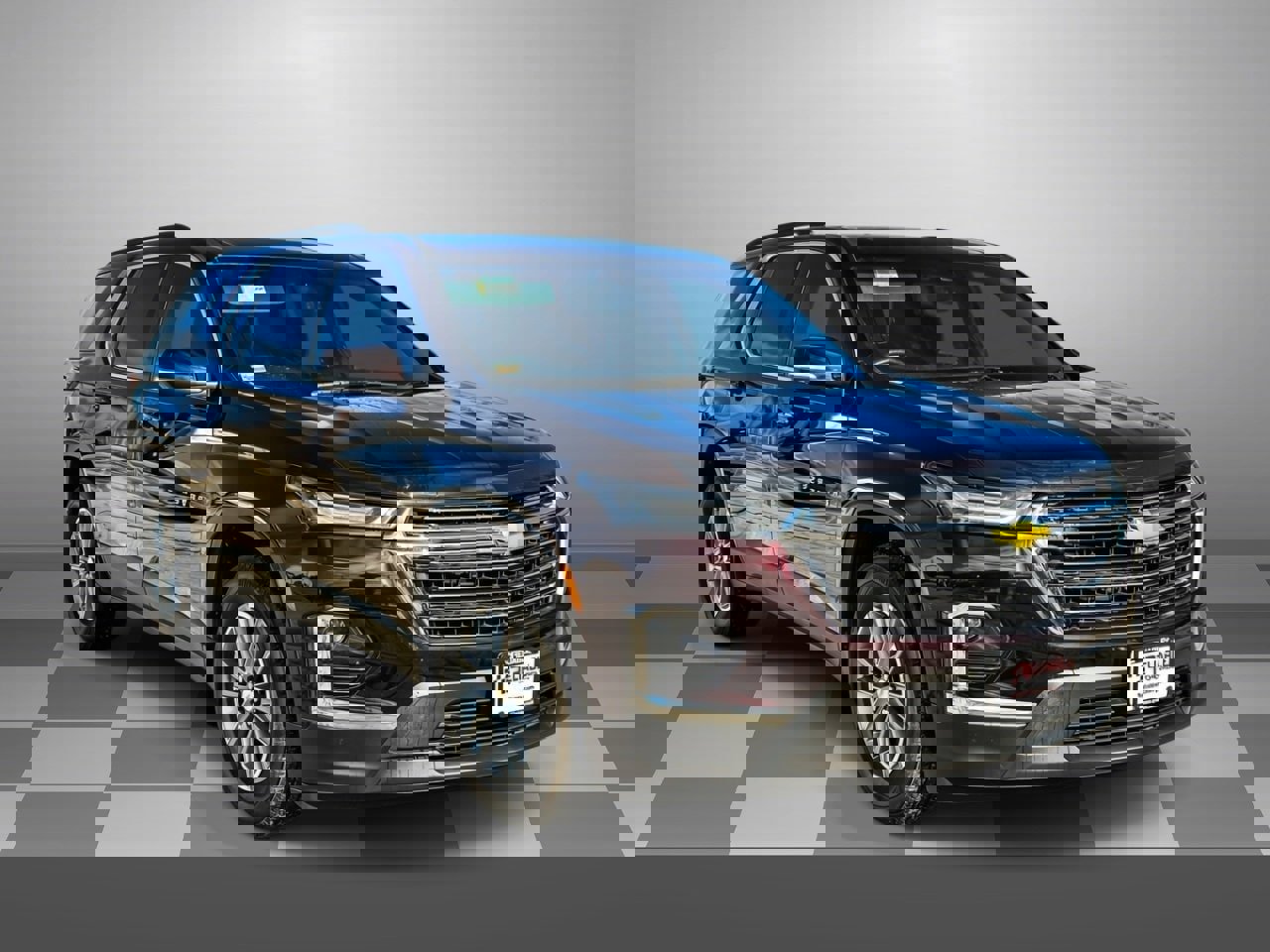 Certified 2023 Chevrolet Traverse LT w/ Rear Camera Mirror Package image 1