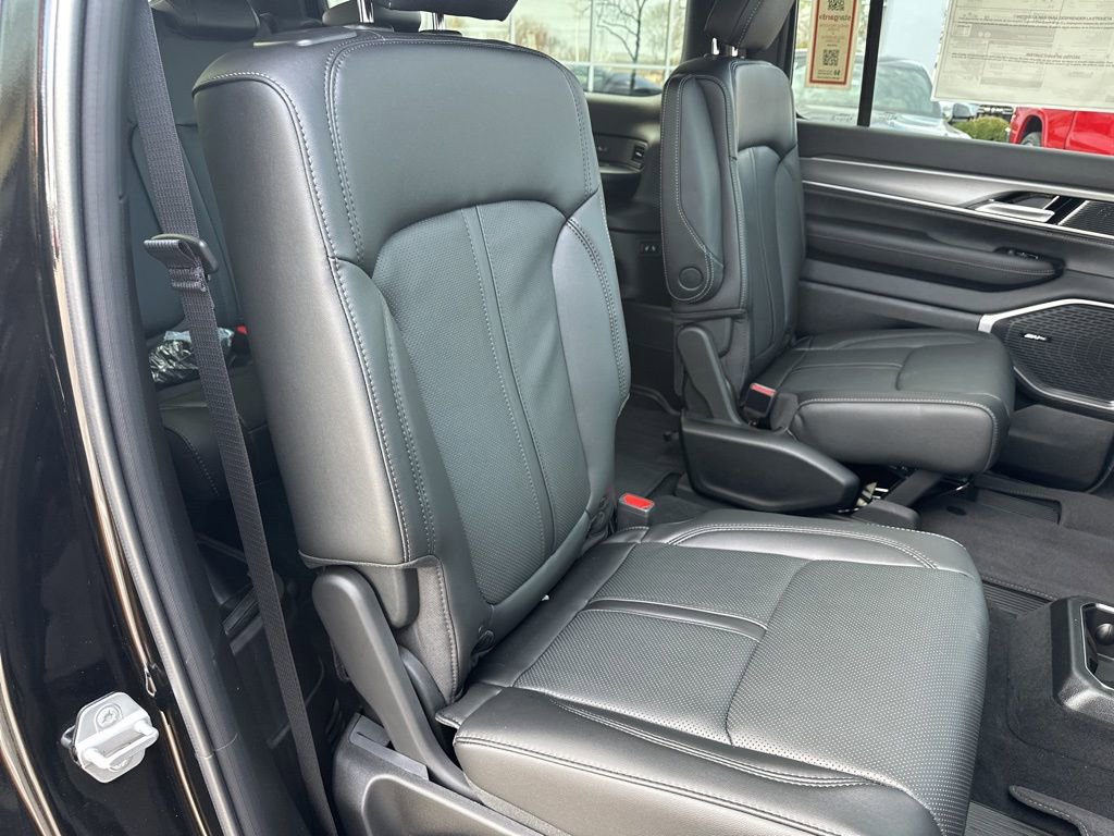 New 2026 Jeep Grand Wagoneer L 4WD w/ Premium Group I image 56