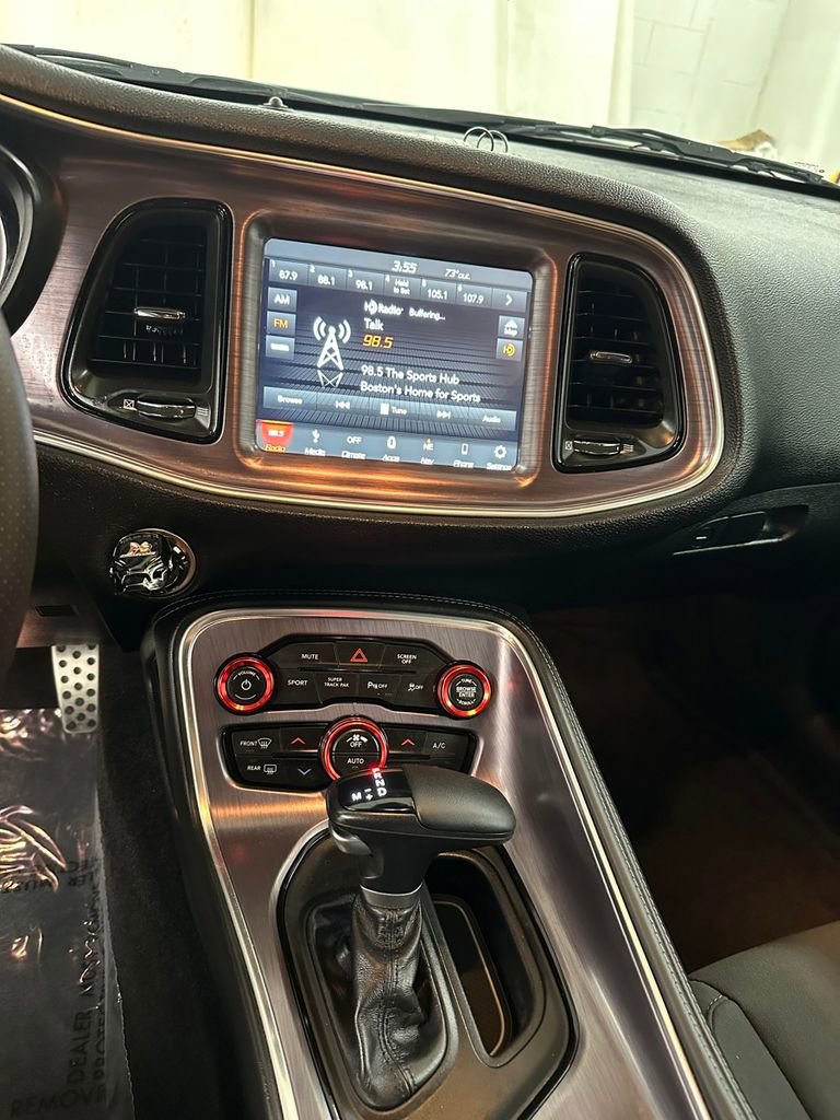 Used 2018 Dodge Challenger R/T Scat Pack w/ Dynamics Package RWD image 19