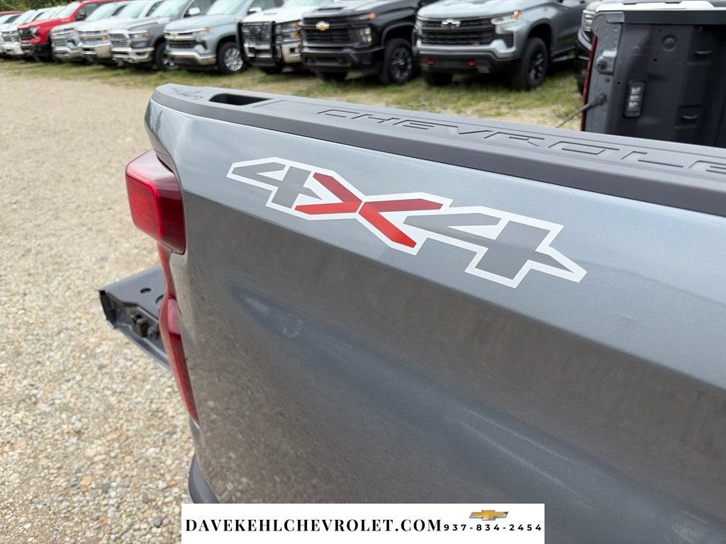 Used 2021 Chevrolet Silverado 1500 LTZ AWD/4WD image 36