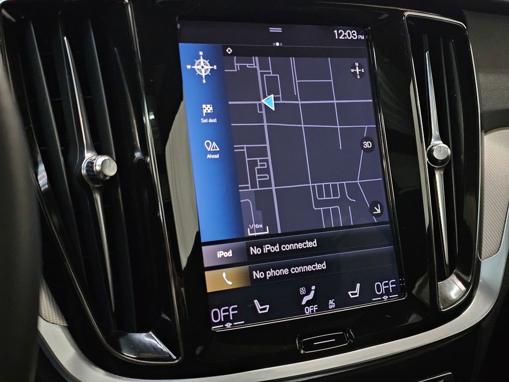 Used 2019 Volvo S60 T5 R-Design image 28