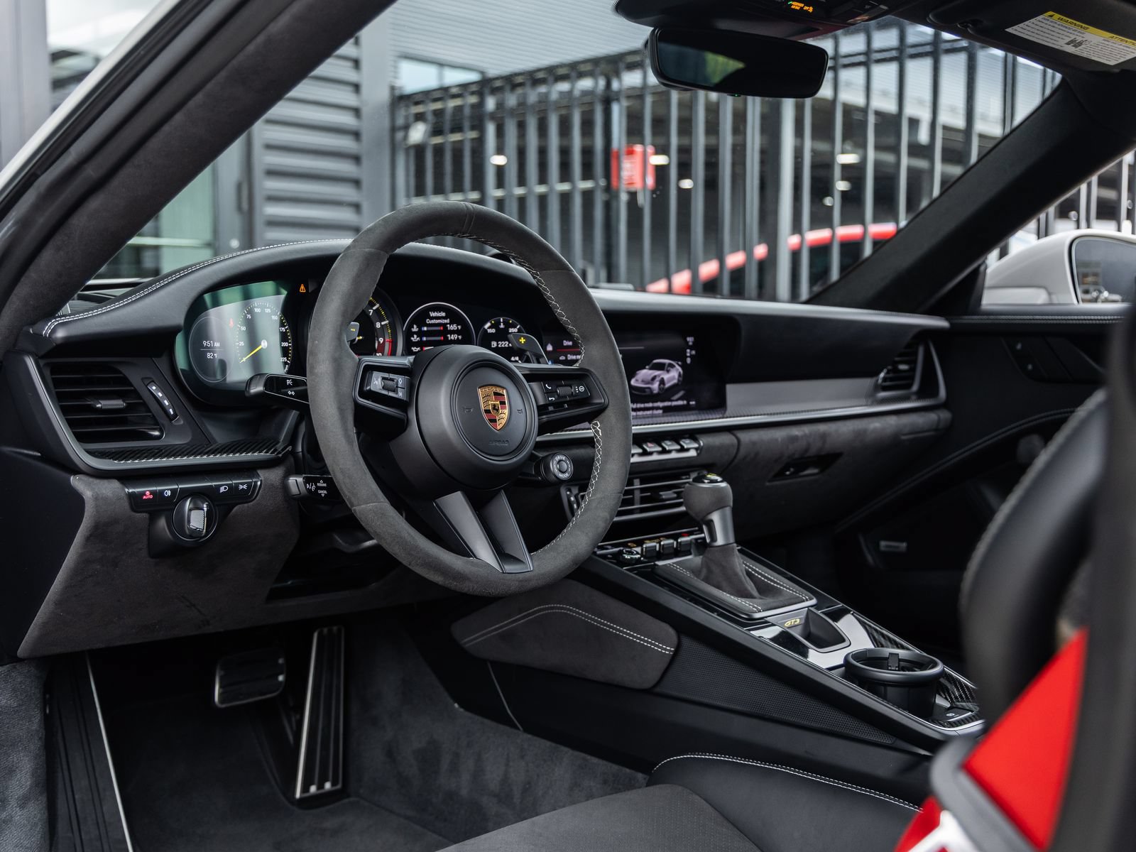 Certified 2022 Porsche 911 GT3 RWD image 4