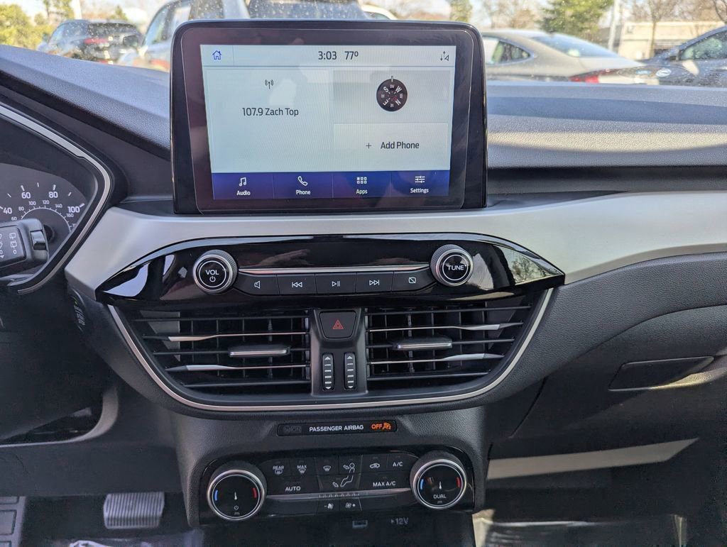 Used 2022 Ford Escape SE w/ SE Sport Appearance Package image 22