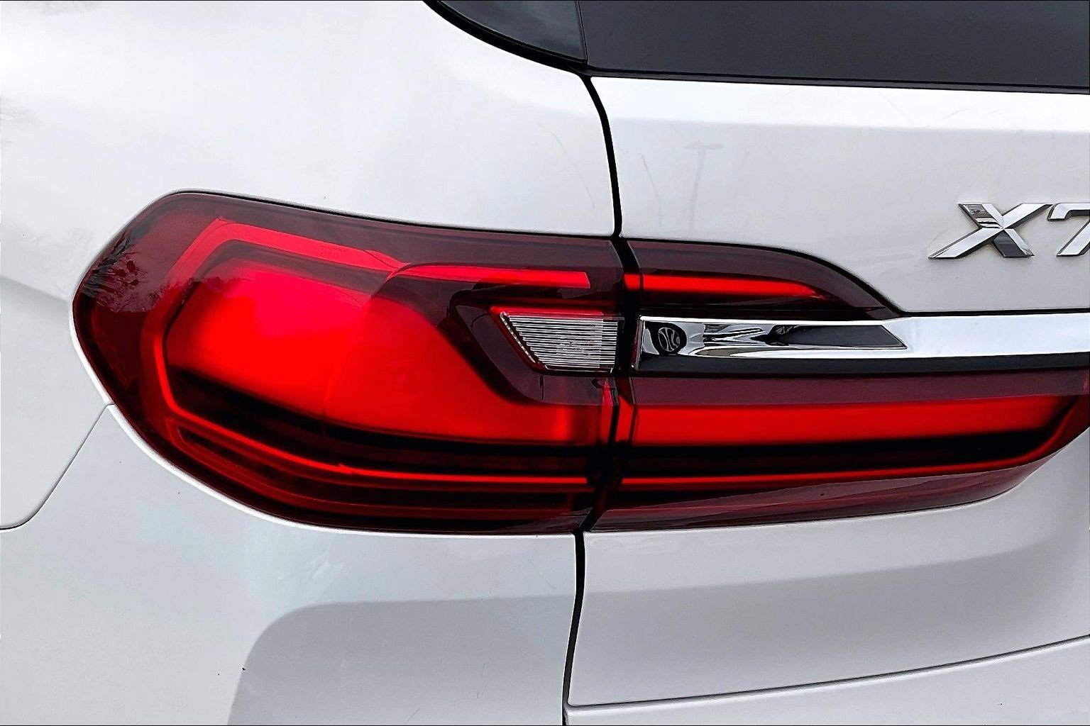 Used 2019 BMW X7 xDrive50i w/ Premium Package image 23