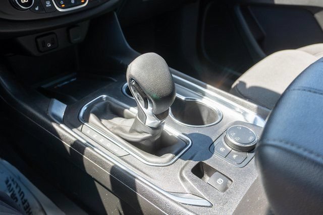 Used 2023 Chevrolet Traverse LT AWD/4WD image 34
