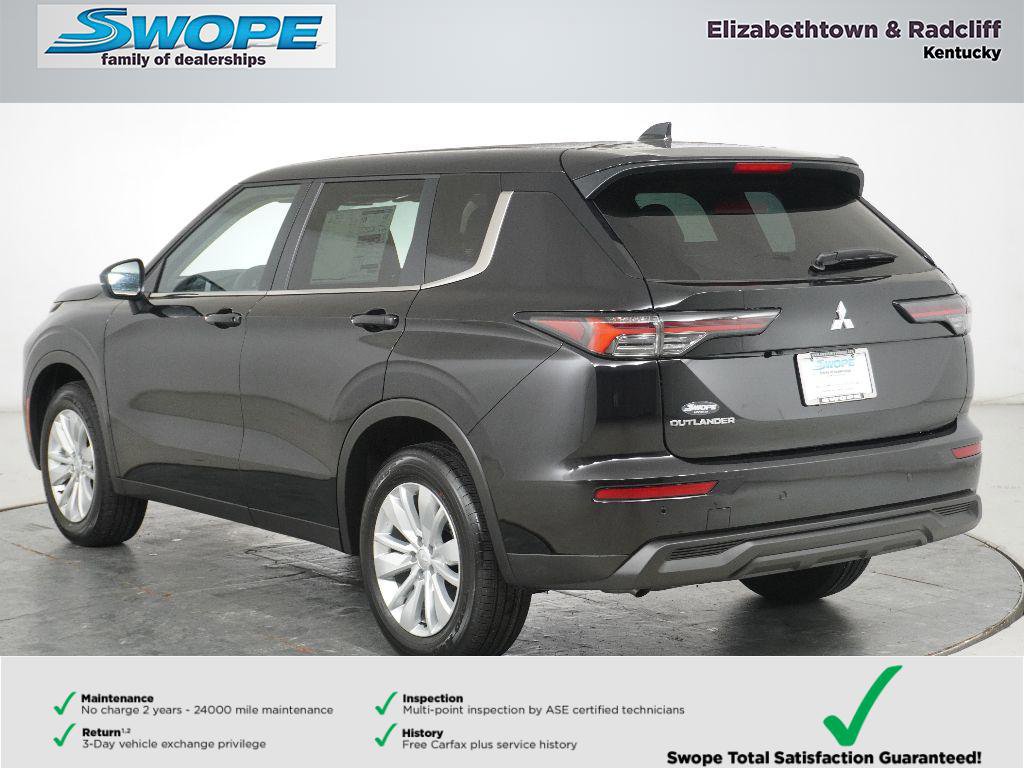 New 2026 Mitsubishi Outlander ES image 5