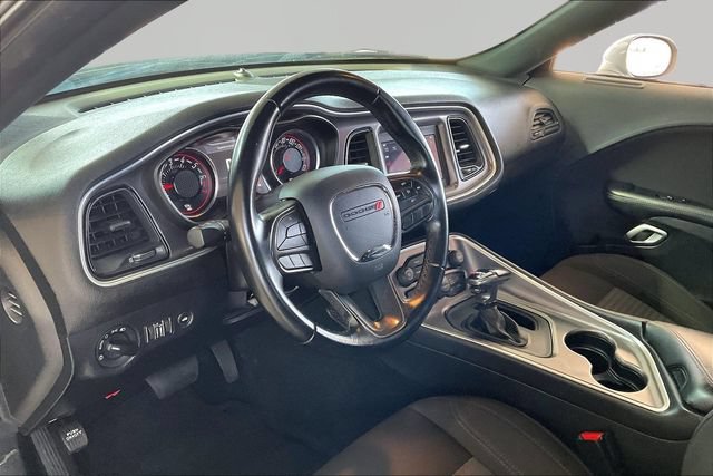 Used 2020 Dodge Challenger SXT RWD image 12