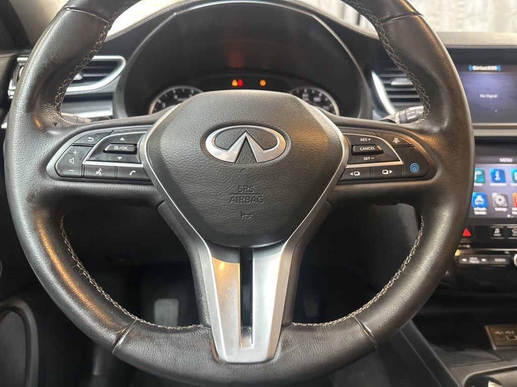 Used 2025 INFINITI QX50 Luxe image 16