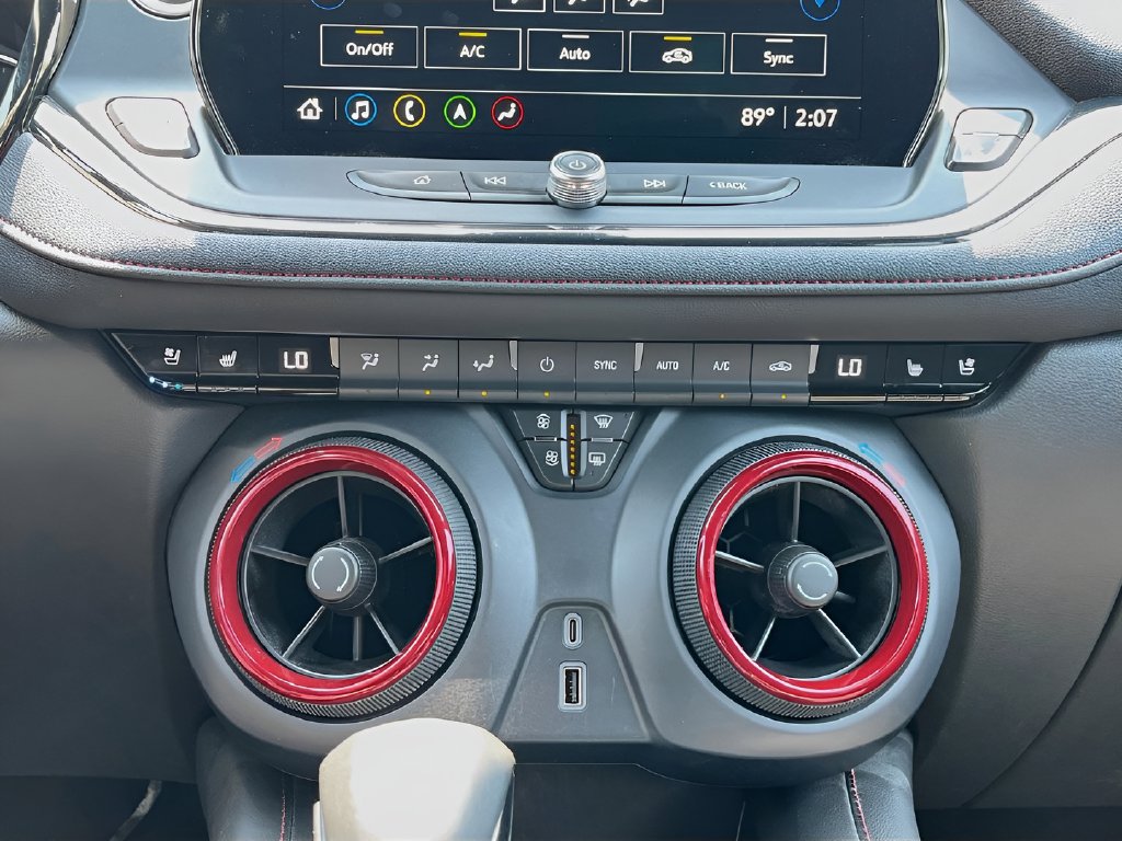 Used 2023 Chevrolet Blazer RS w/ Enhanced Convenience Package FWD image 21