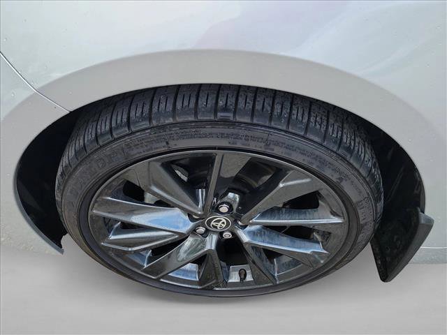 Used 2025 Toyota Corolla SE image 9