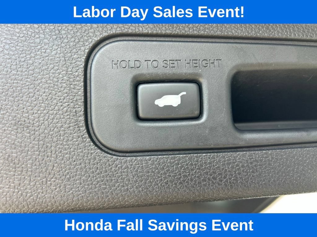 Used 2022 Honda Odyssey Elite image 11