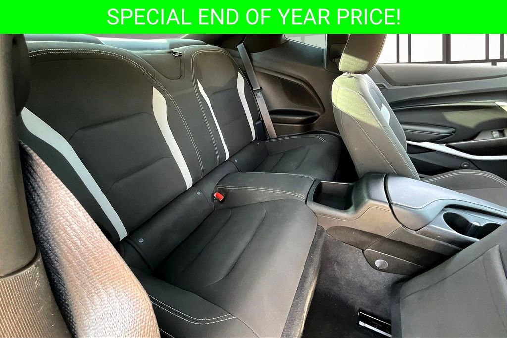 Used 2021 Chevrolet Camaro LT w/ RS Package image 23