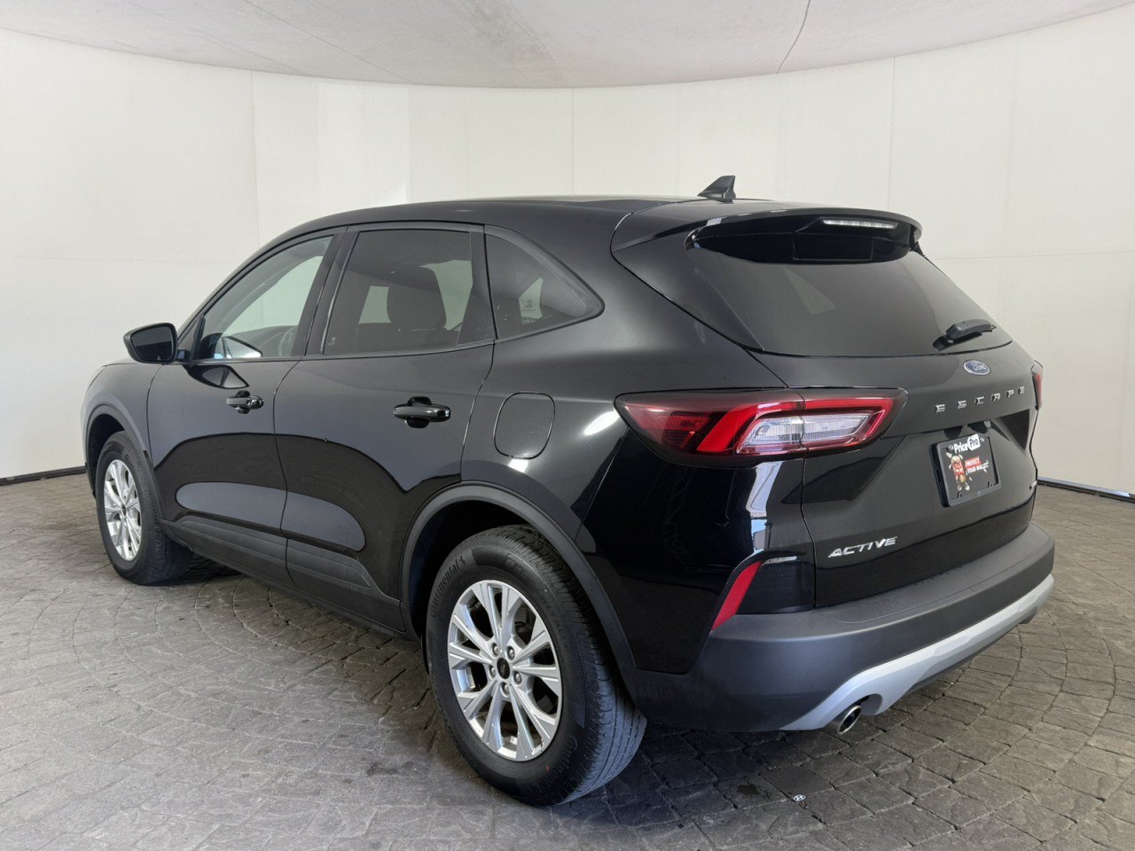 Used 2025 Ford Escape Active AWD/4WD image 5