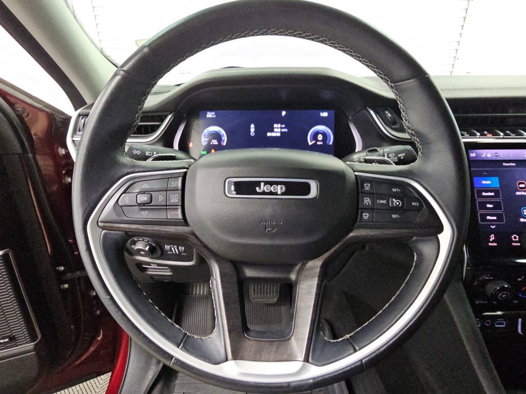 Used 2021 Jeep Grand Cherokee L Limited image 28