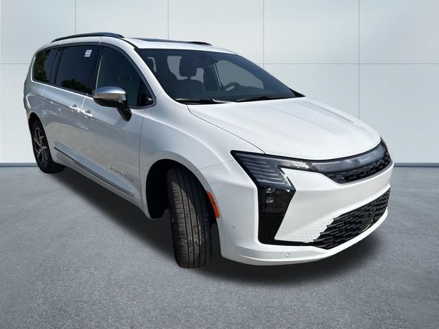 New 2027 Chrysler Pacifica Pinnacle AWD/4WD image 5