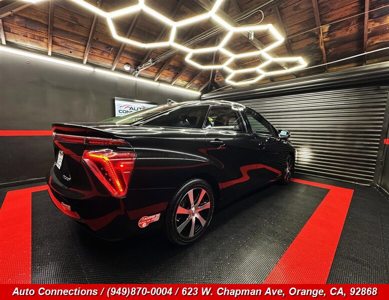 Used 2019 Toyota Mirai image 3