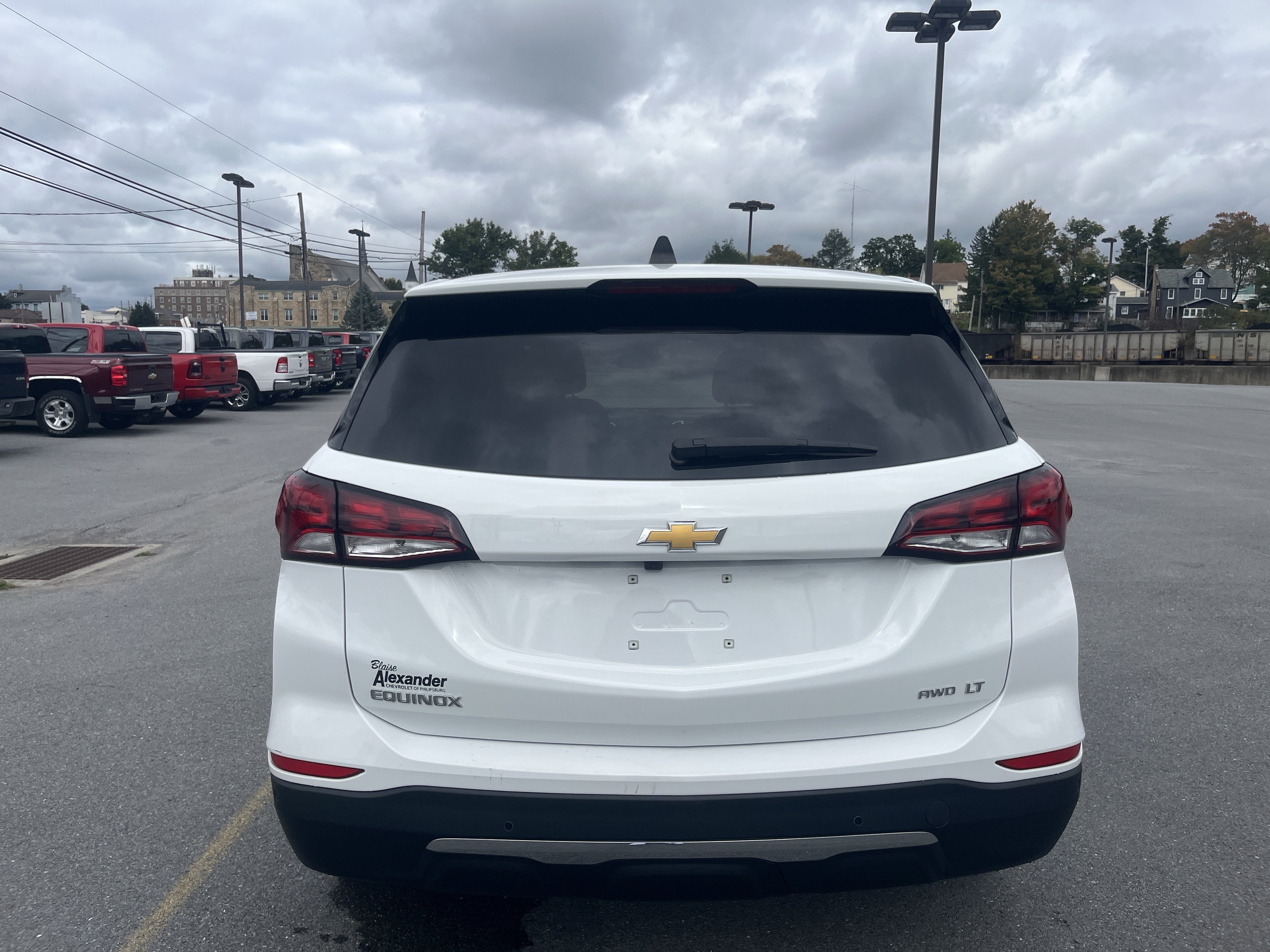 Used 2024 Chevrolet Equinox LT w/ LPO, Floor Liner Package AWD/4WD image 13