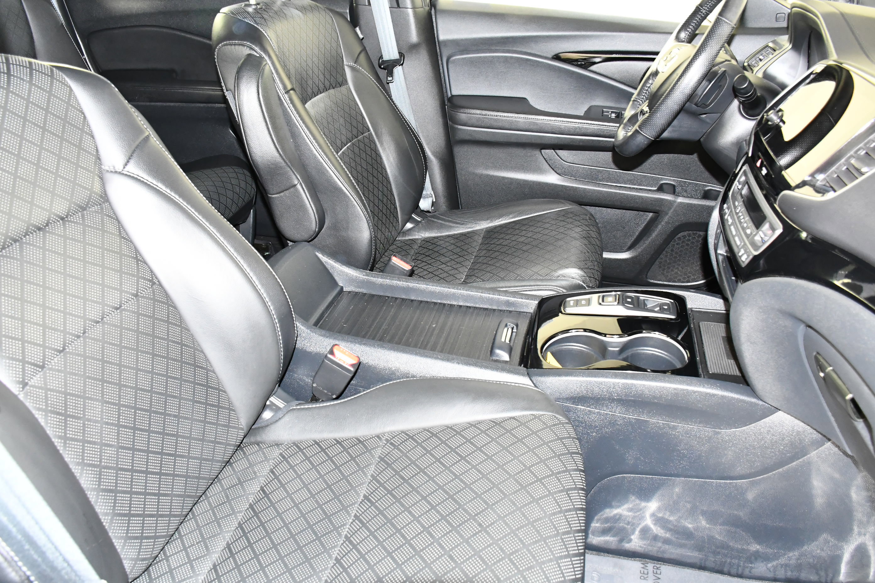 Used 2020 Honda Passport Elite image 44