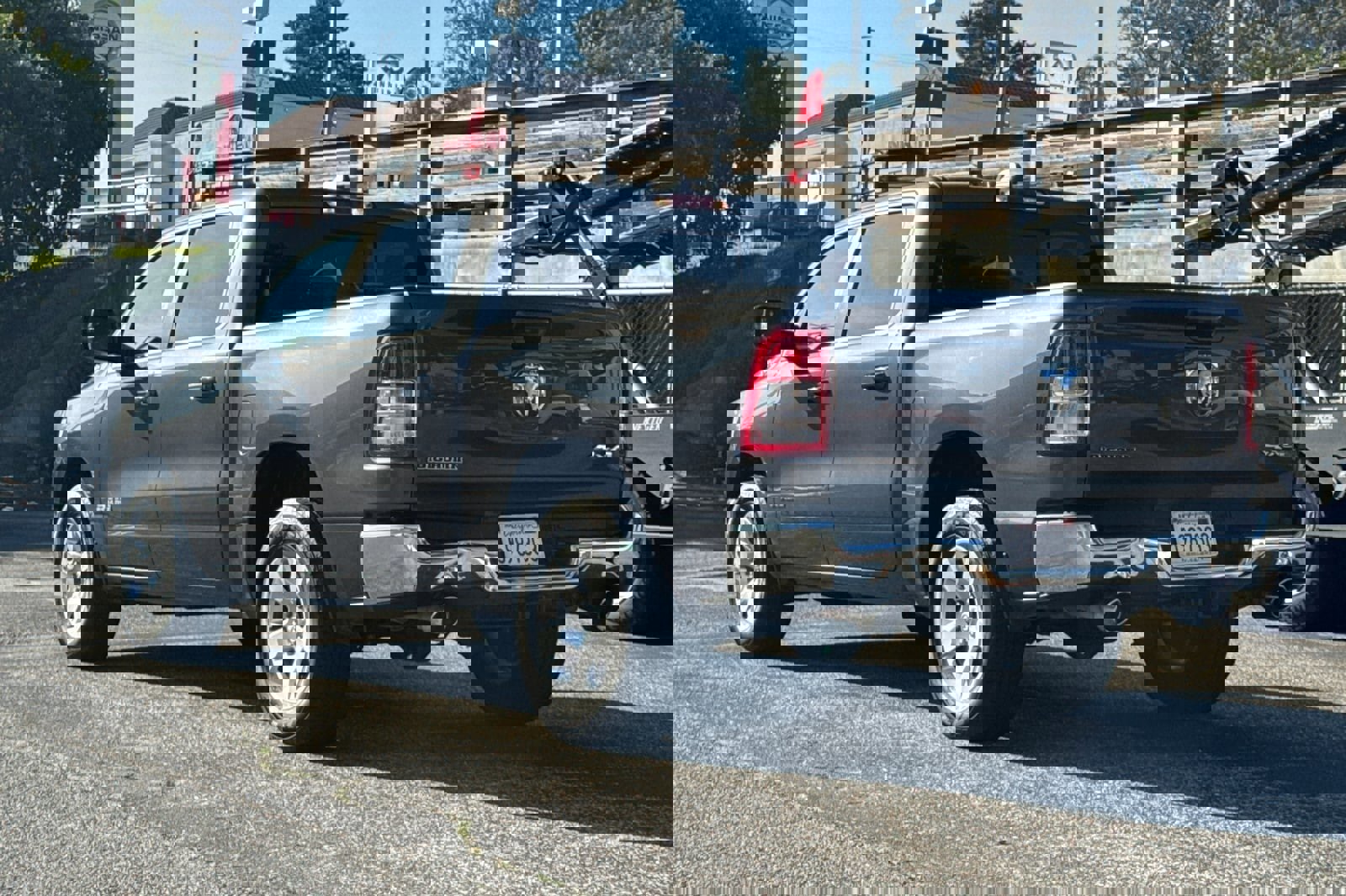 Used 2021 RAM 1500 Big Horn image 6