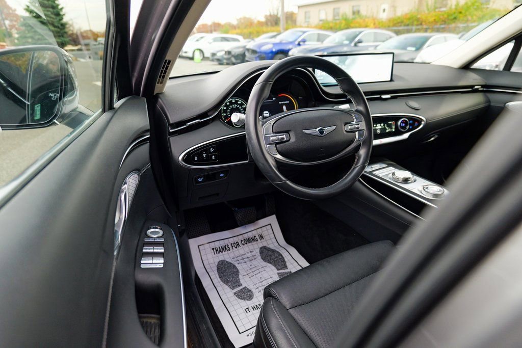 Used 2025 Genesis GV70 2.5T image 19