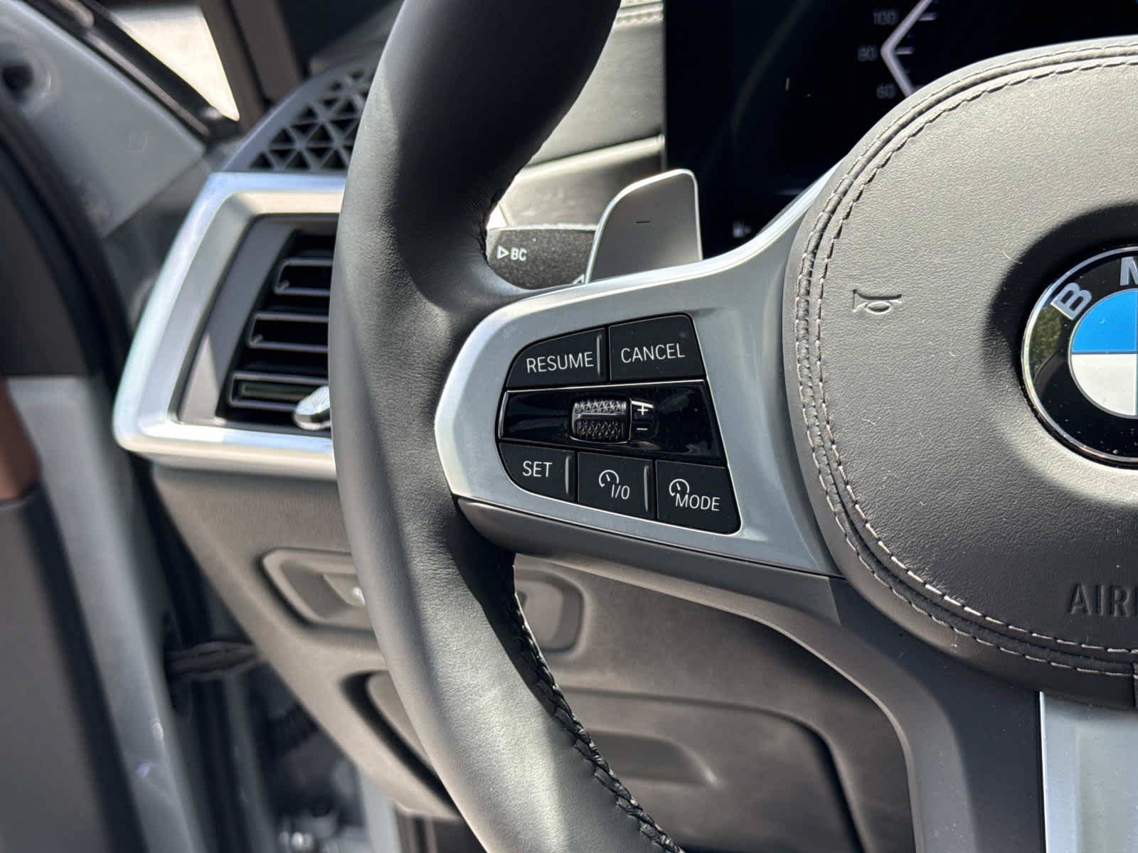 Used 2026 BMW X5 xDrive40i w/ Executive Package AWD/4WD image 22