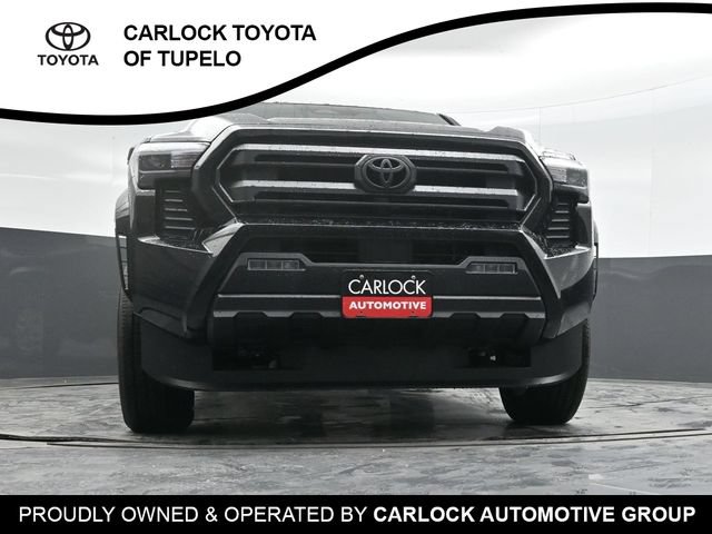 Used 2025 Toyota Tacoma SR5 AWD/4WD image 32