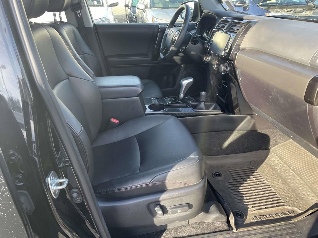 Used 2022 Toyota 4Runner TRD Off-Road Premium image 48