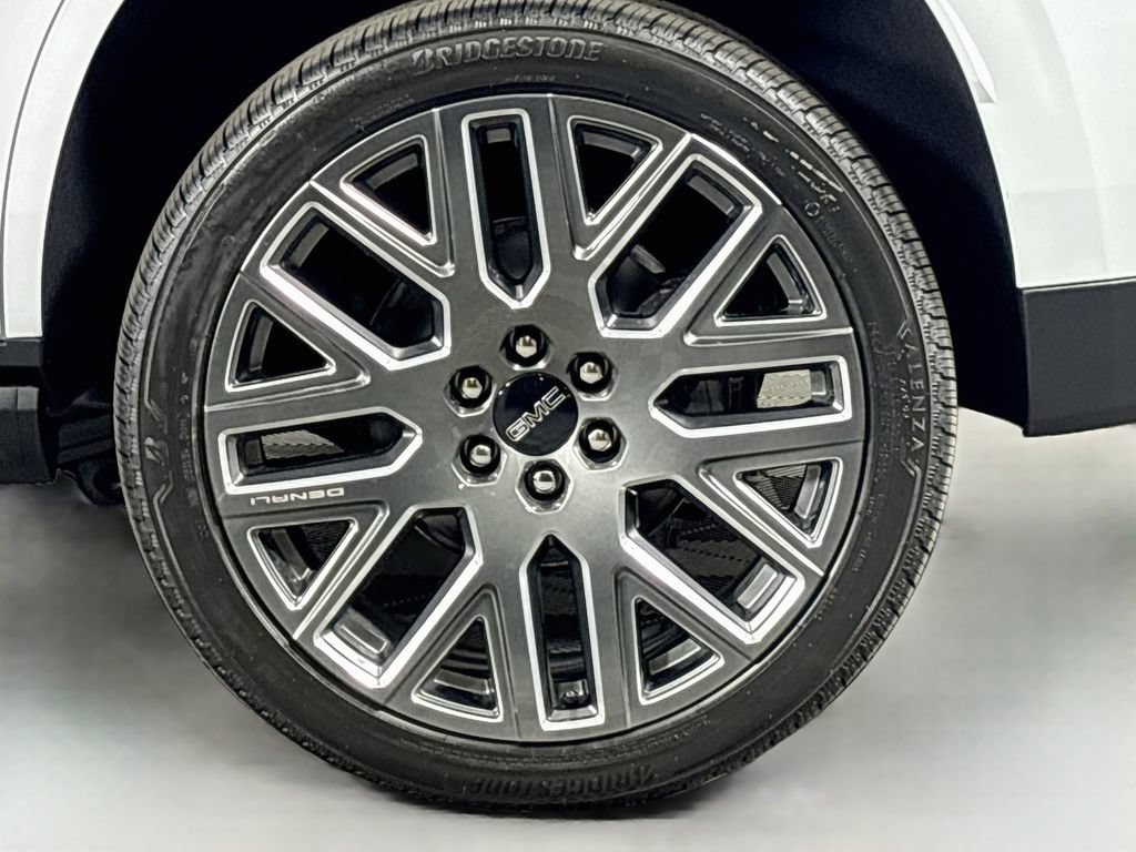 New 2026 GMC Yukon Denali Ultimate AWD/4WD image 34
