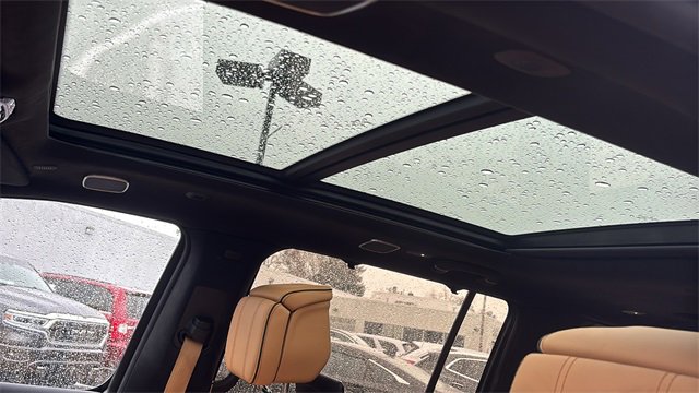 Used 2023 Jeep Grand Wagoneer L Series III w/ Rear Seat Video Group 1 image 12