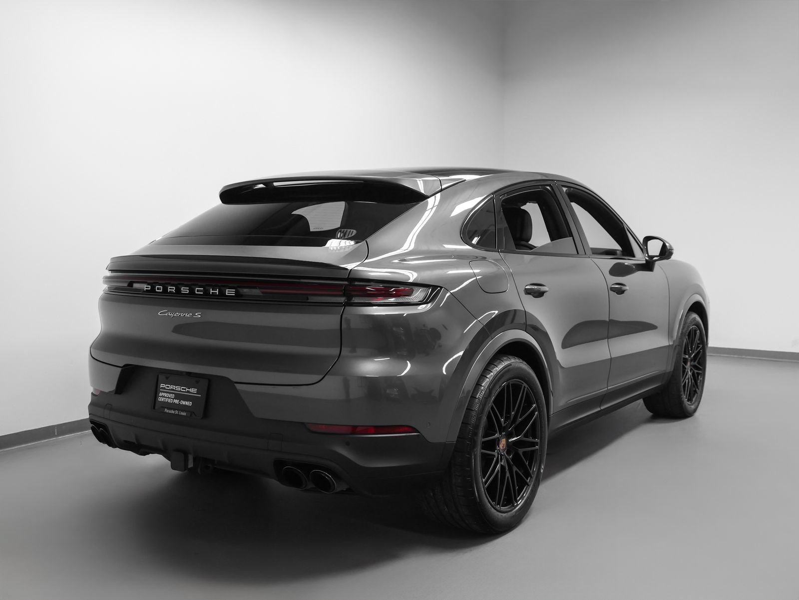 Certified 2026 Porsche Cayenne S AWD/4WD image 11