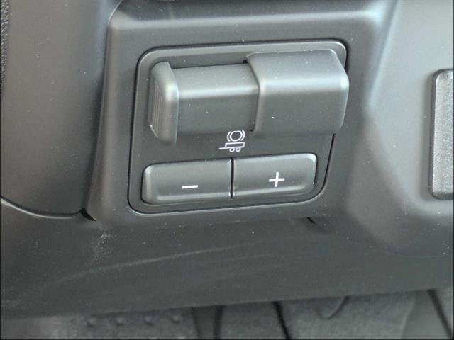 New 2026 Chevrolet Silverado 1500 Custom AWD/4WD image 25