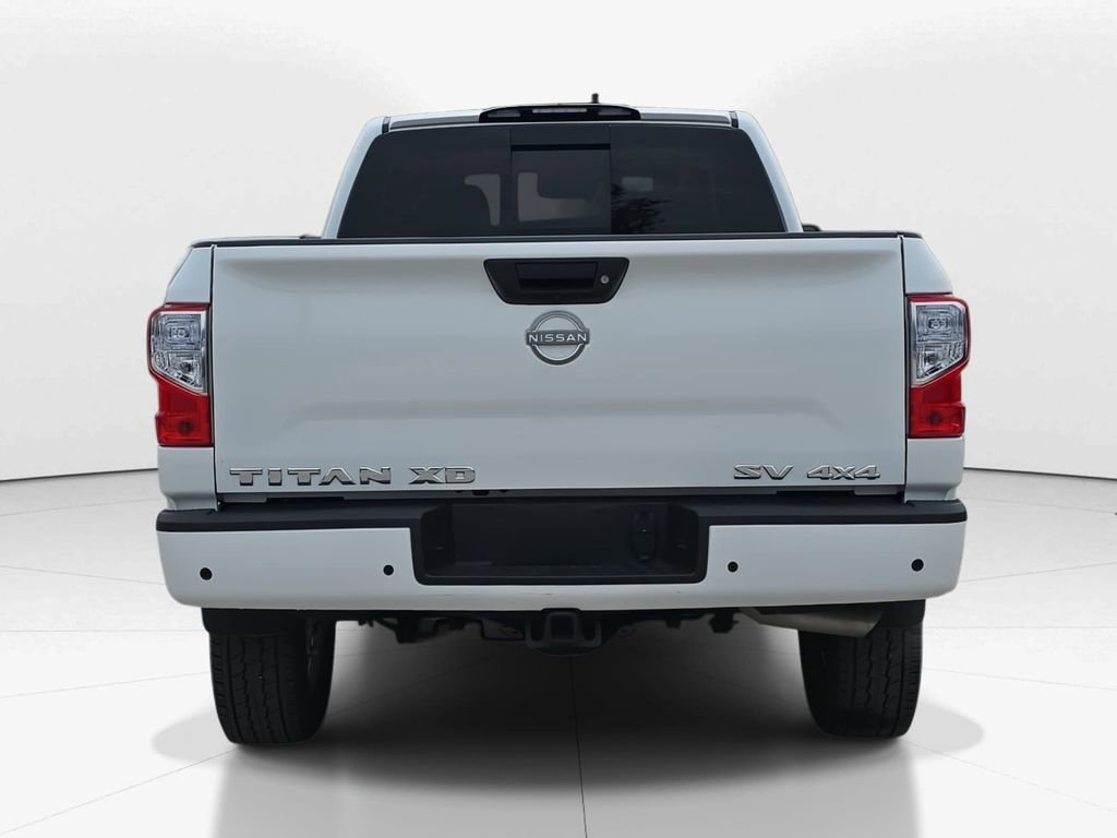 Used 2024 Nissan Titan SV w/ SV Convenience Package image 6