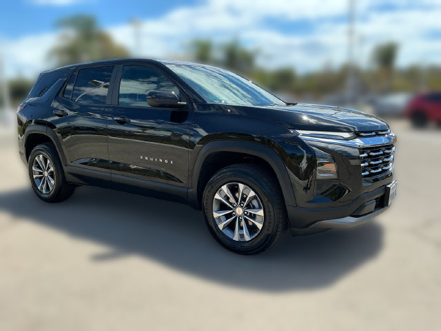 Used 2026 Chevrolet Equinox LT FWD image 7