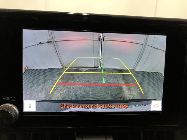 Used 2023 Toyota RAV4 LE image 21