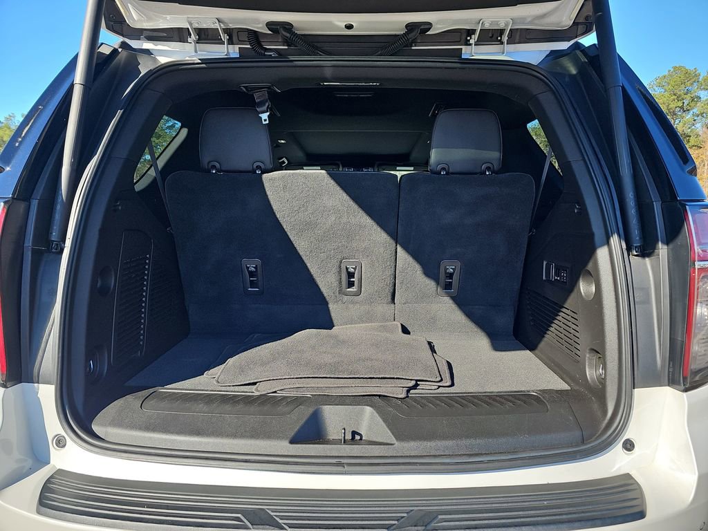 Used 2022 Chevrolet Tahoe LT w/ Luxury Package image 15