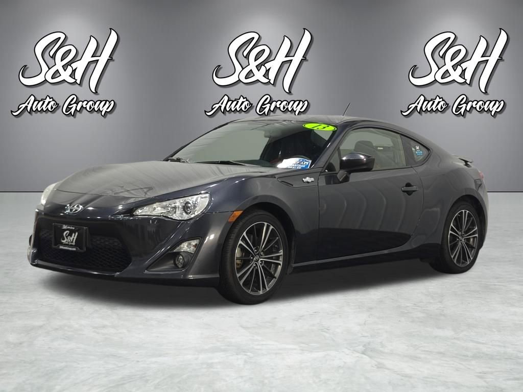 Used 2013 Scion FR-S RWD image 16