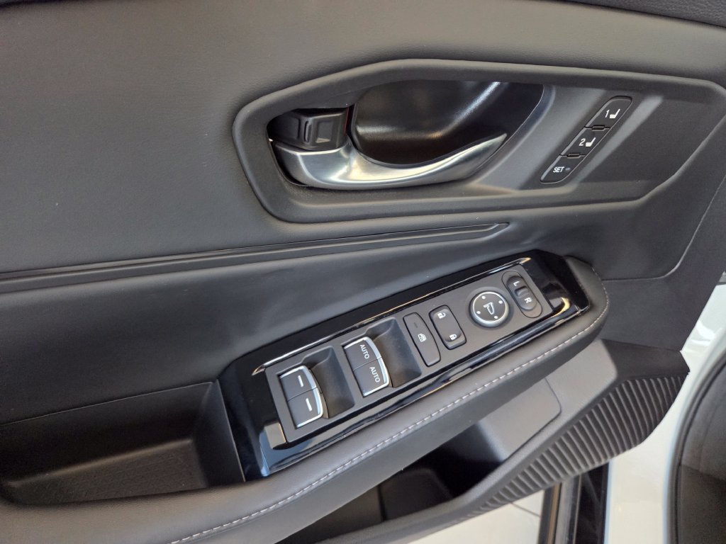 Certified 2024 Honda Accord Touring image 12