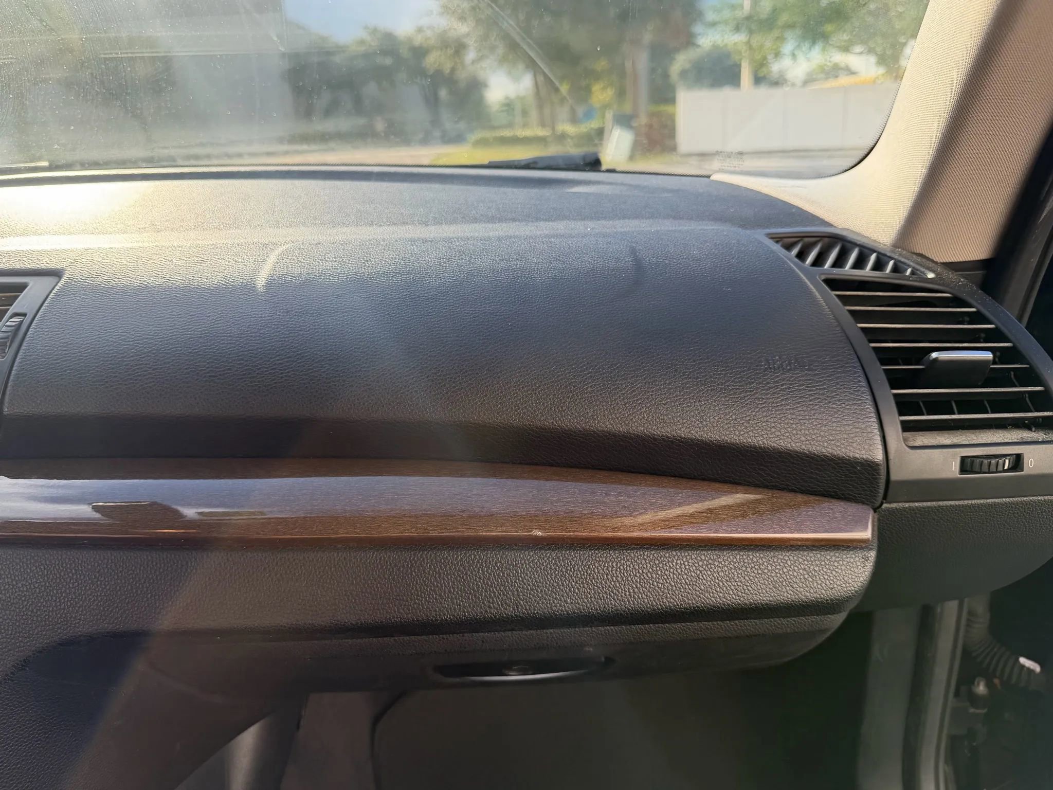 Used 2011 BMW 128i Coupe image 23