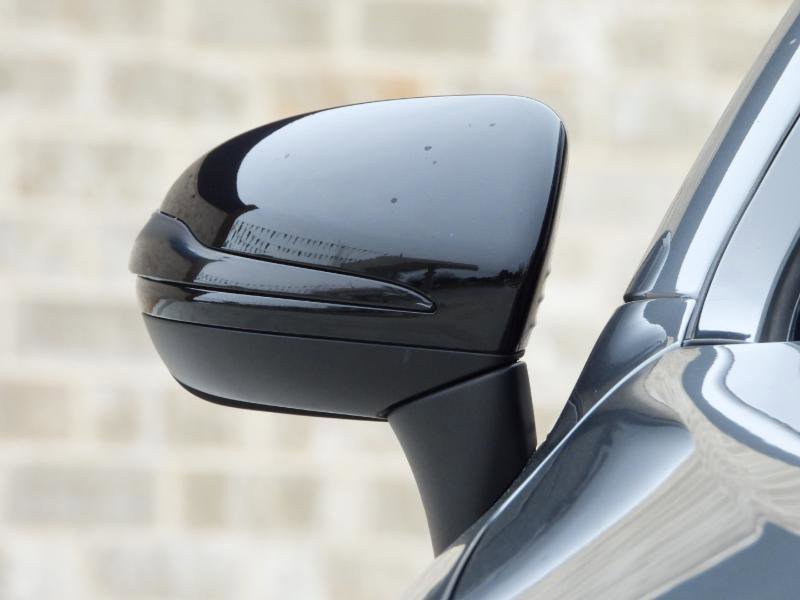 Used 2018 Mercedes-Benz C 300 Sport image 37