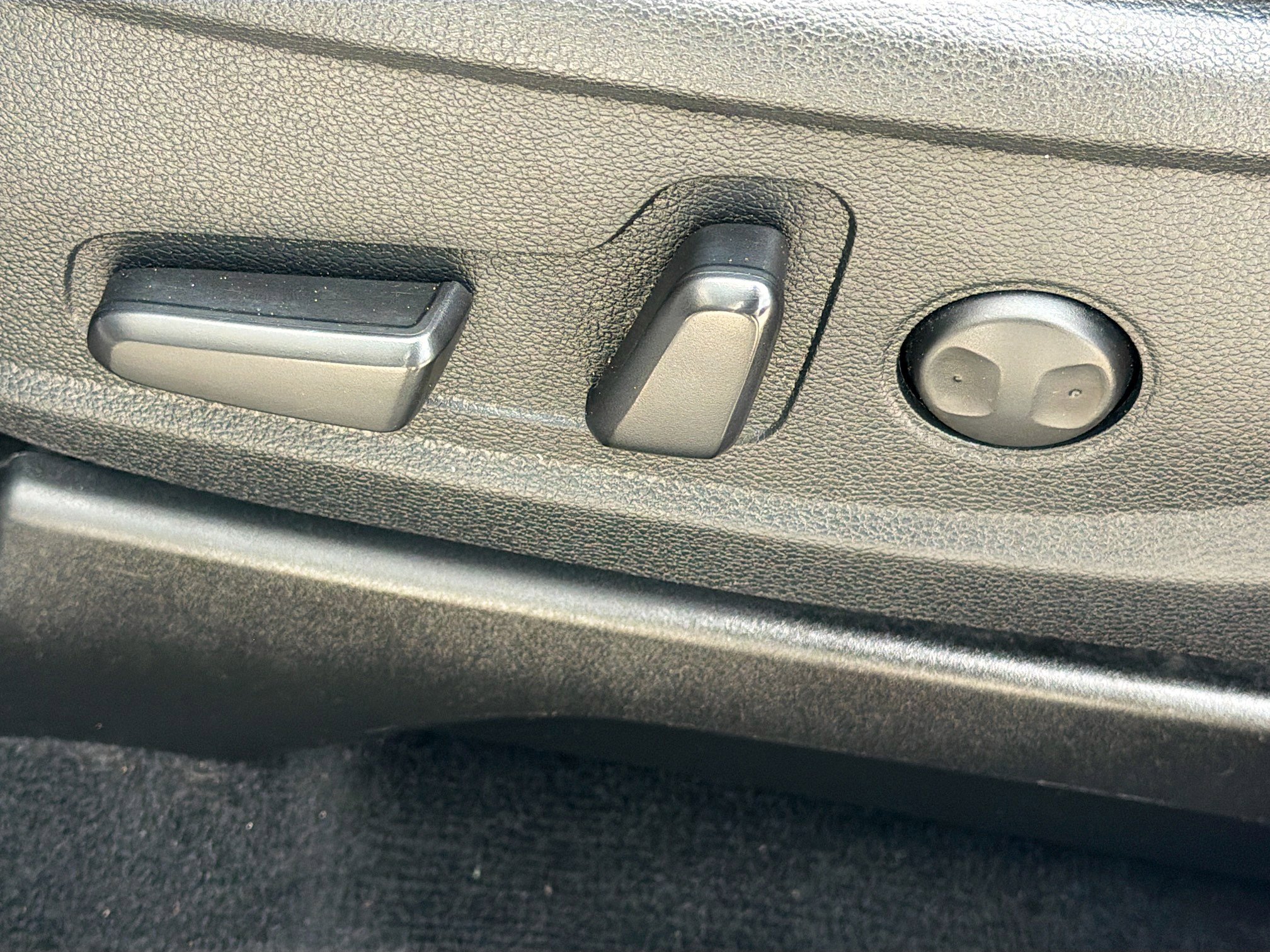 Used 2021 Hyundai Palisade SEL w/ Cargo Package image 24